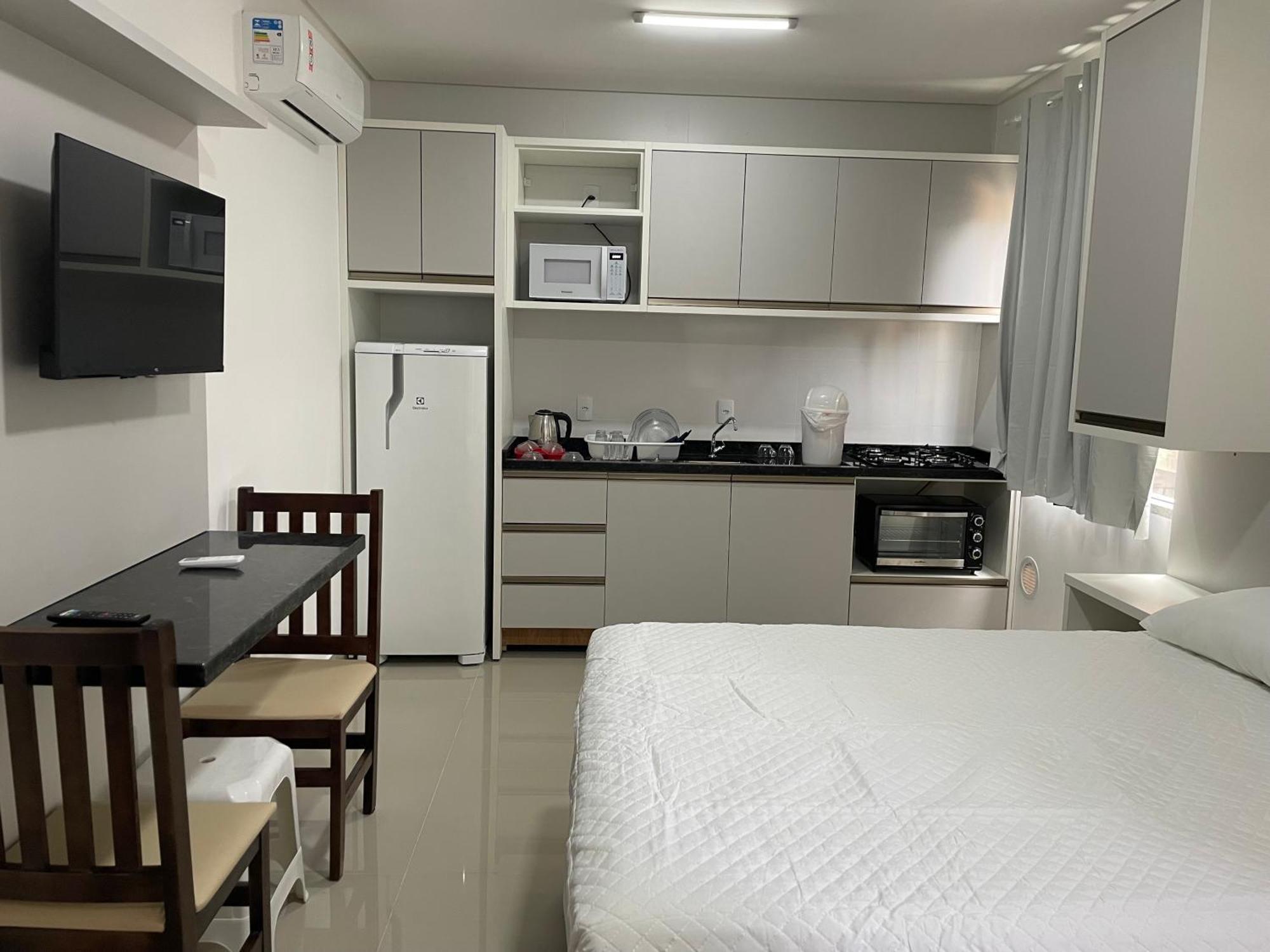 Praia Grande Residence 邦比尼亚斯 外观 照片